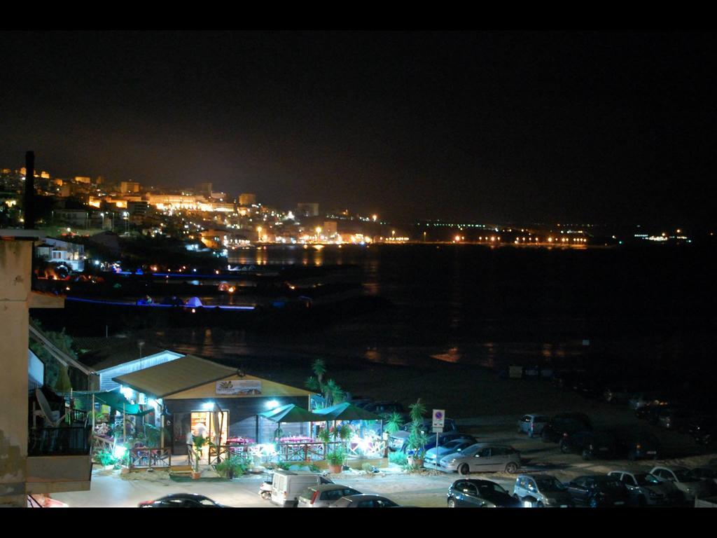 Case La Spiaggia Sciacca Exteriör bild