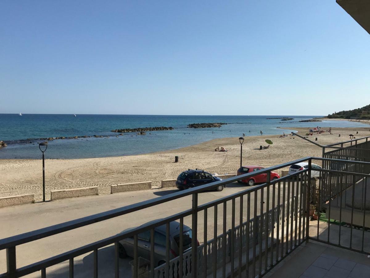 Case La Spiaggia Sciacca Exteriör bild
